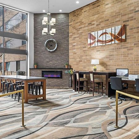 Quality Inn & Suites Mall Of America - Msp Airport Bloomington Exteriör bild