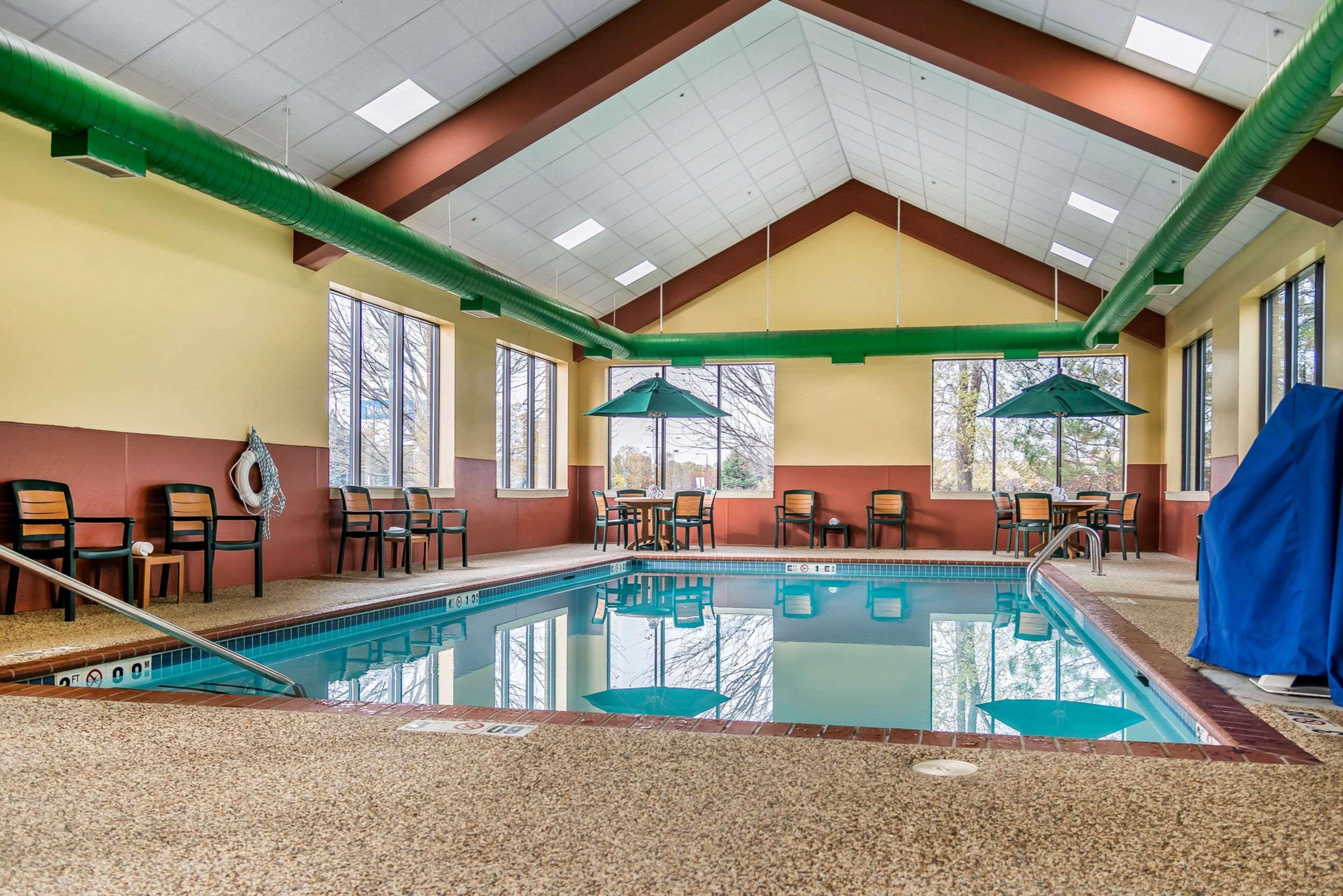 Quality Inn & Suites Mall Of America - Msp Airport Bloomington Exteriör bild