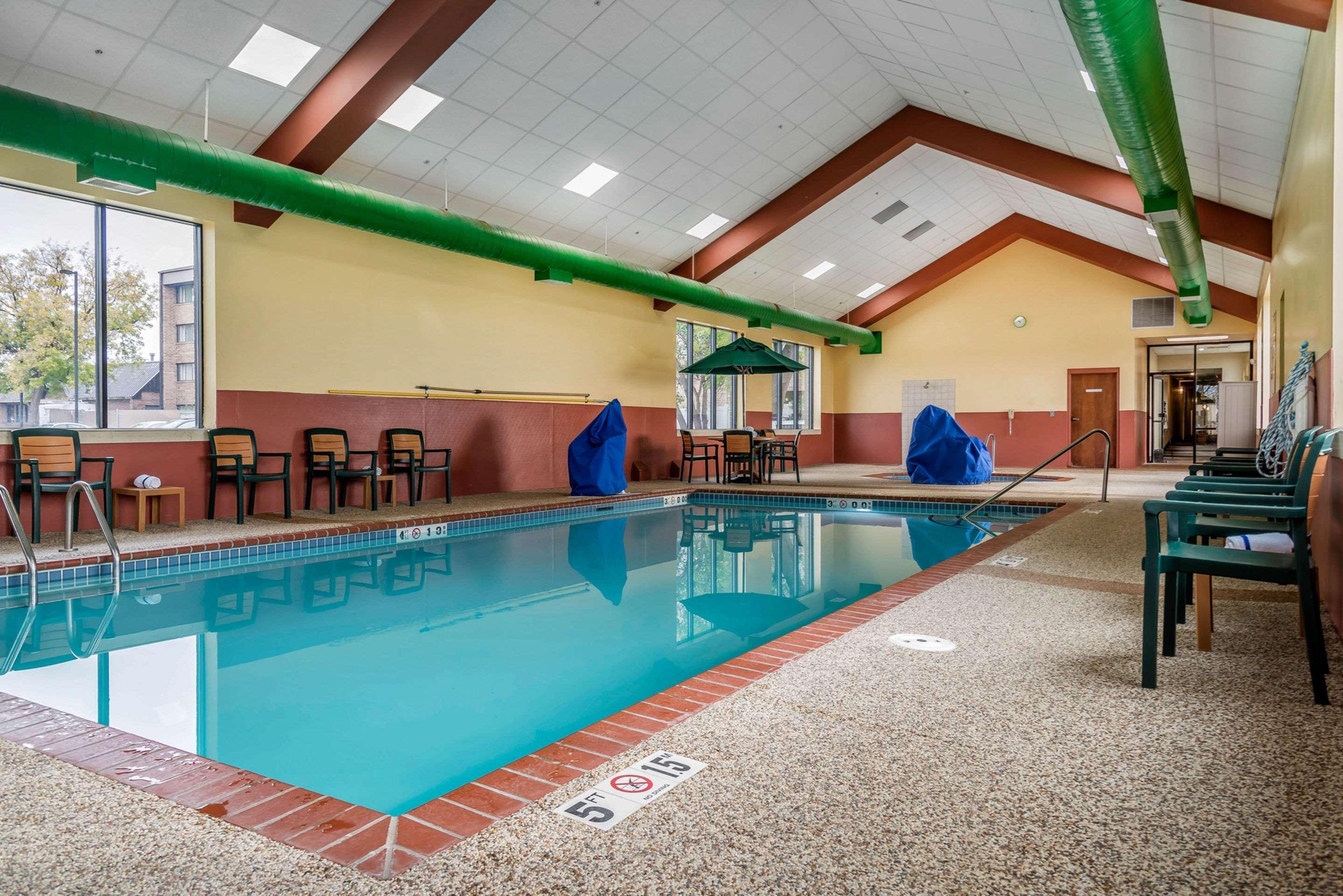 Quality Inn & Suites Mall Of America - Msp Airport Bloomington Exteriör bild
