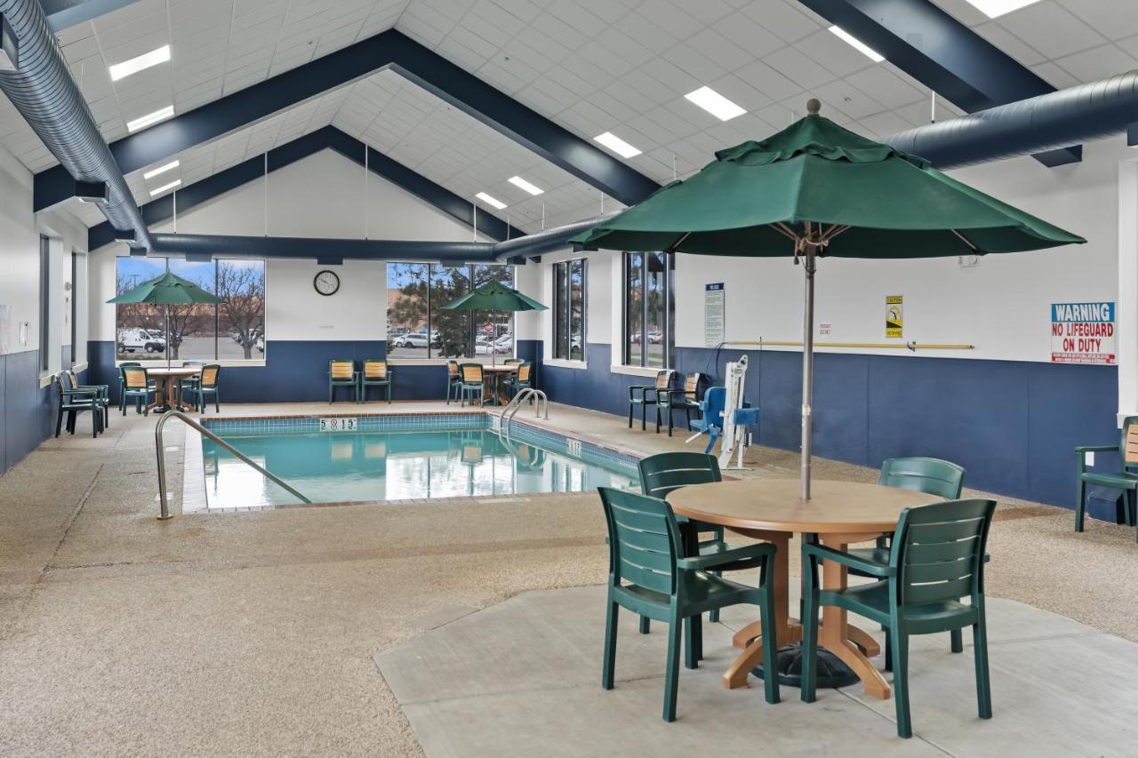Quality Inn & Suites Mall Of America - Msp Airport Bloomington Exteriör bild