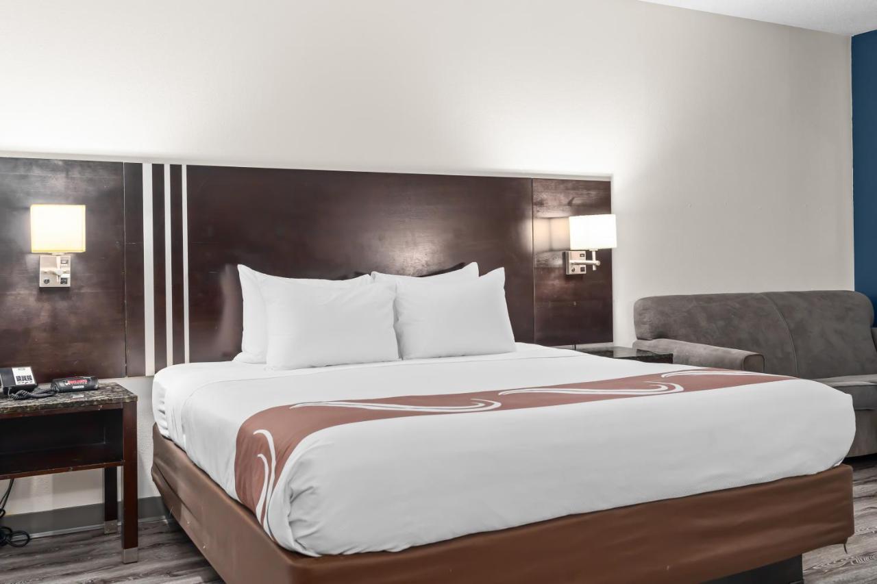 Quality Inn & Suites Mall Of America - Msp Airport Bloomington Exteriör bild