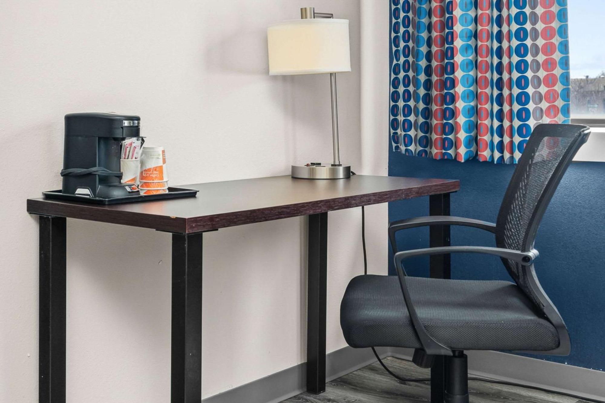 Quality Inn & Suites Mall Of America - Msp Airport Bloomington Exteriör bild